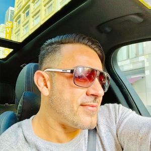 Meet your Posher, Gary